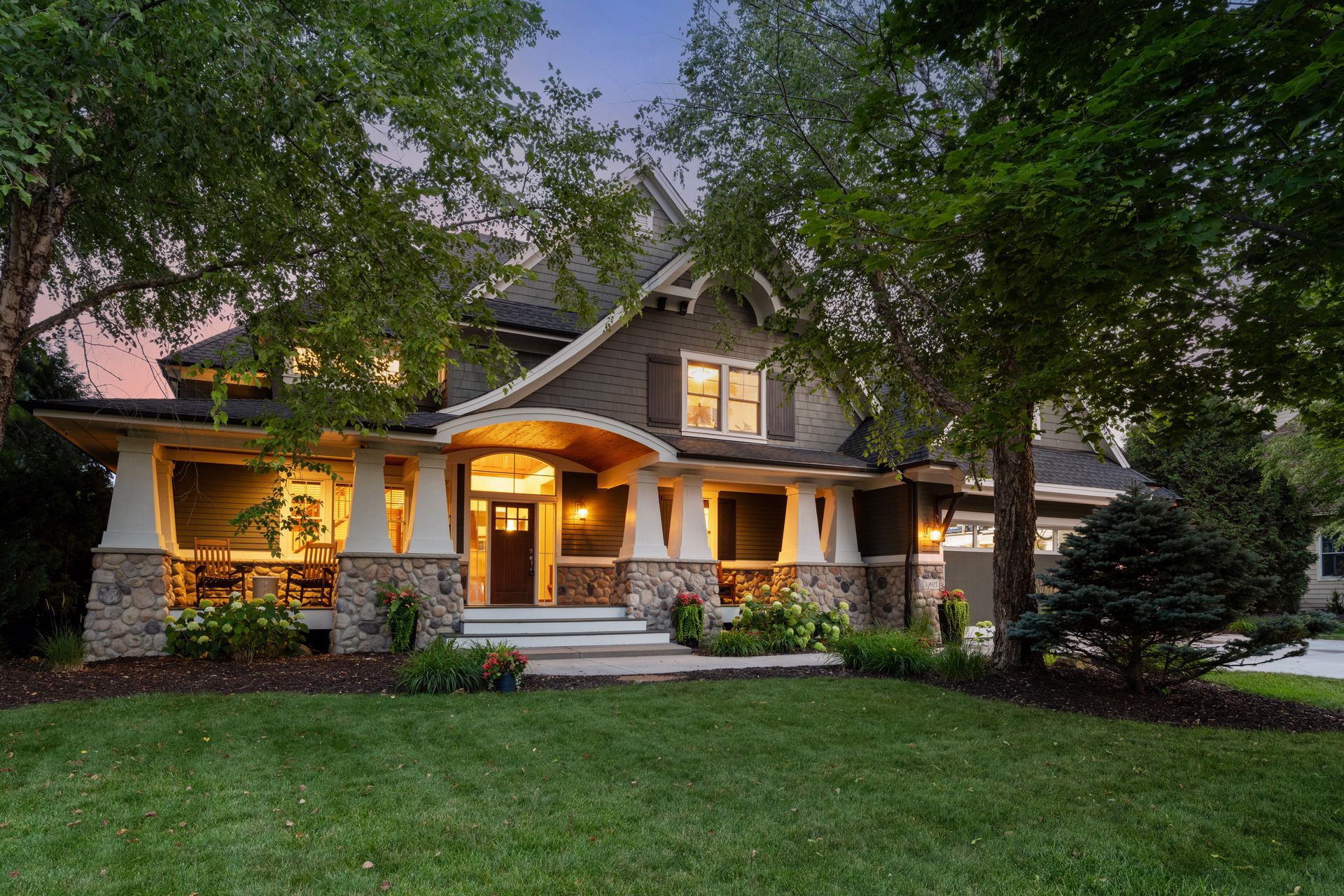 10921 Bentwater Lane, Woodbury